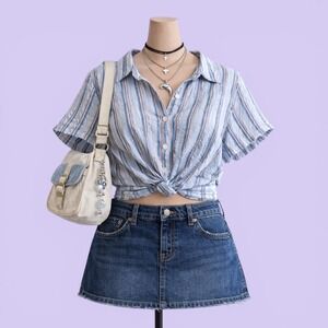 Doe & Rae Blue Pink Striped Crop Button Up Tie Front Top Women's M 100% Cotton